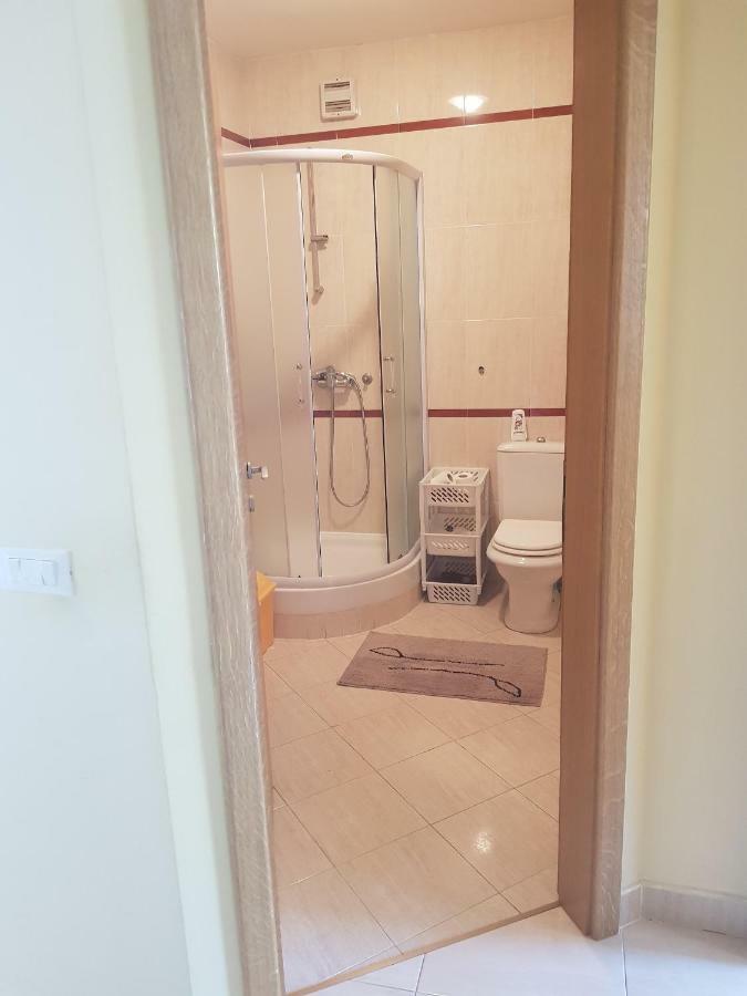 App Lolly Apartment เซลเซ ภายนอก รูปภาพ